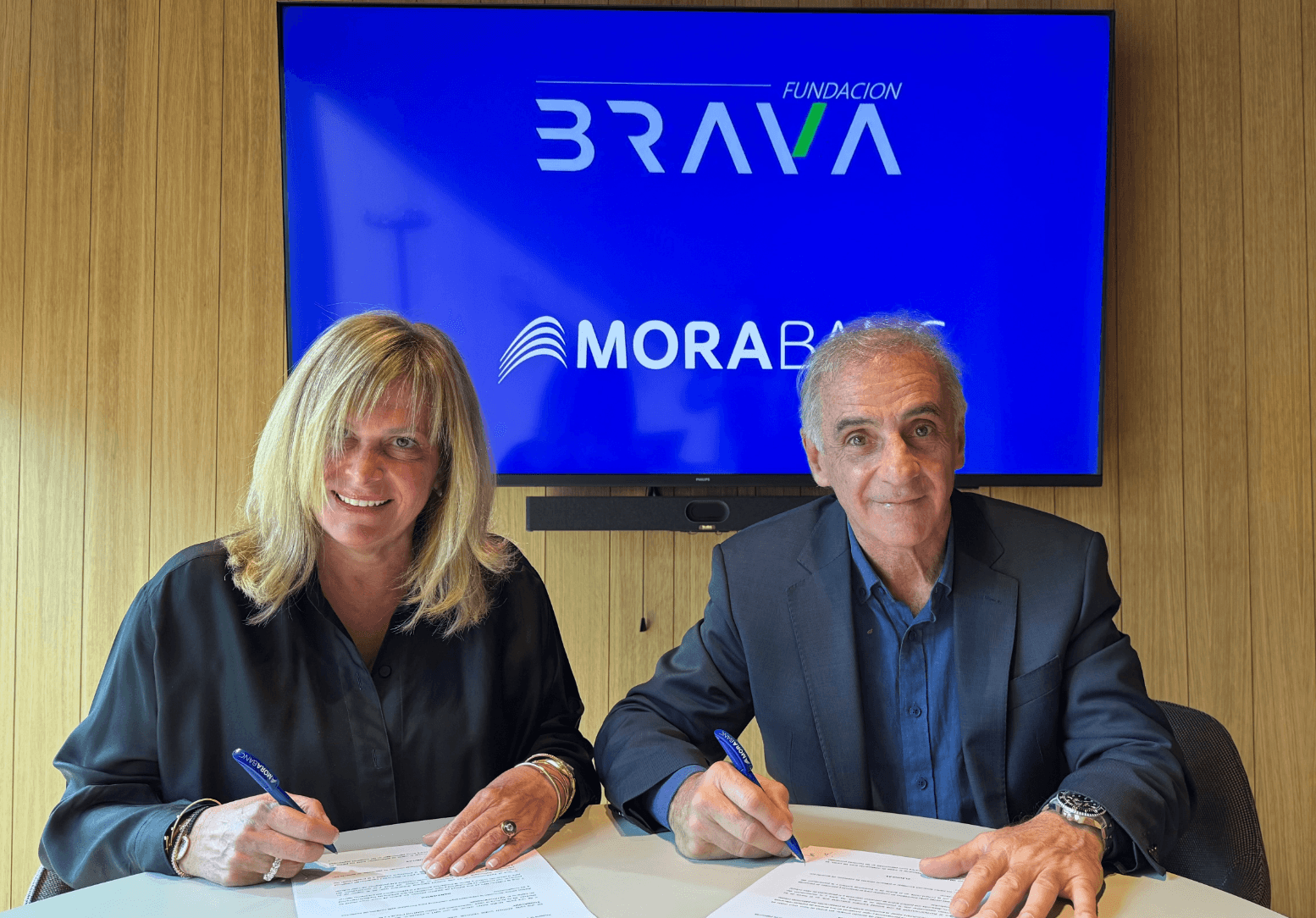 Alianza con MoraBanc